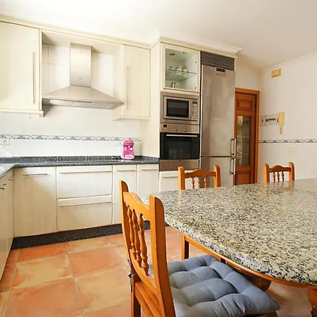 Casa Muy Proxima A Sanxenxo * Меанио
