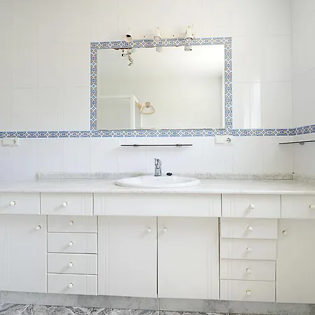 Casa Muy Proxima A Sanxenxo * Меанио