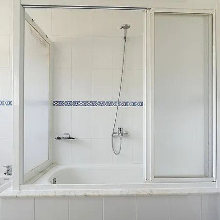 Casa Muy Proxima A Sanxenxo Меанио
