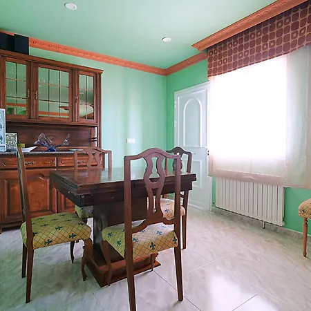 Casa Muy Proxima A Sanxenxo Меанио
